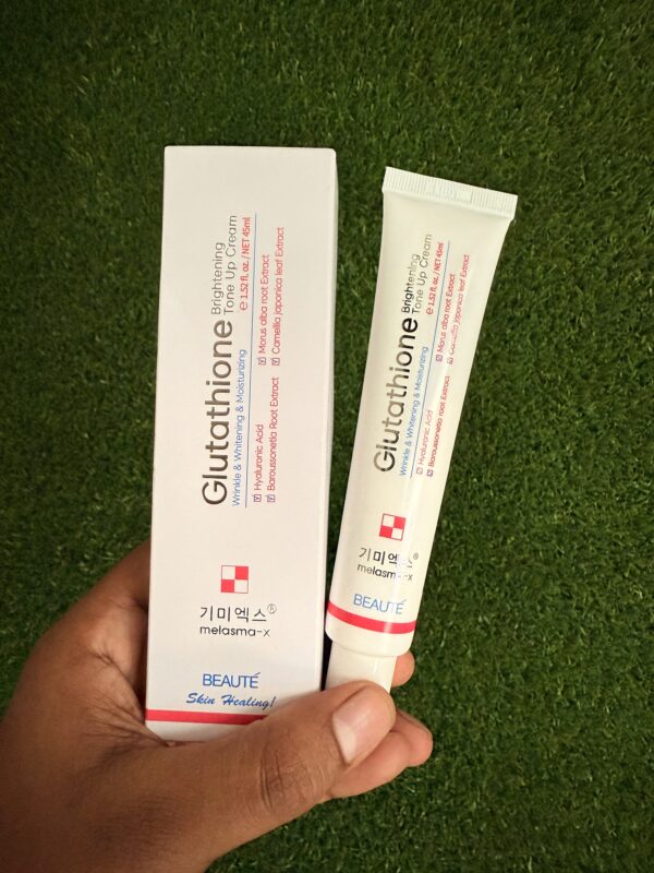 Beaute Glutathione Brightening Tone Up Cream 45ml (Korea)- ১ পিস - Image 2
